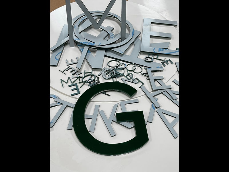 Cut Lettering & 3D Letters project 4